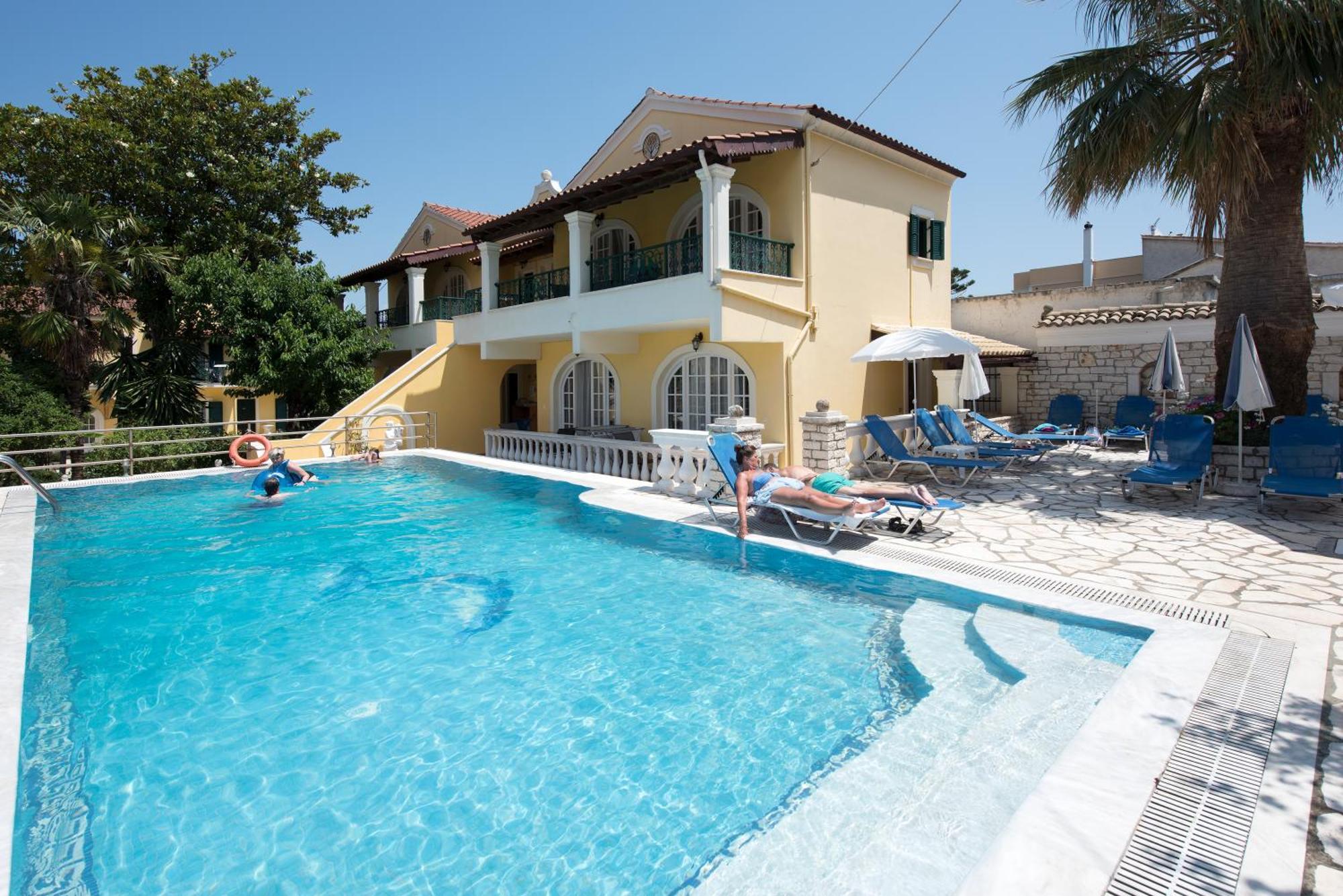 Mayflower Apartments Kassiopi Exterior foto